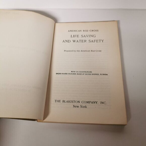 1937 American Red Cross Life Saving Water Safety Book First Aid Vintage Counsell - Picture 5 of 10